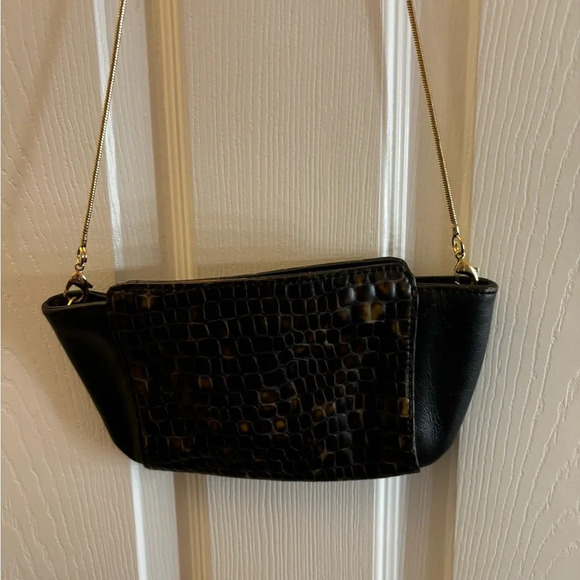 Pour La Victoire  Crossbody Bag - Picture 2 of 4
